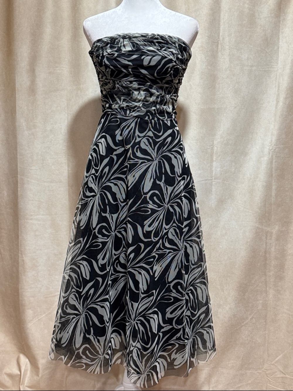 Vintage BCBGMaxAzria Dress